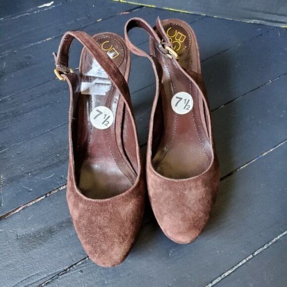 Bcbgeneration Brown Suede Heels - Picture 7 of 8